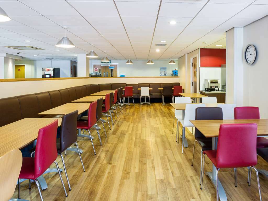 Travelodge Glasgow Airport Hotel Restaurante foto